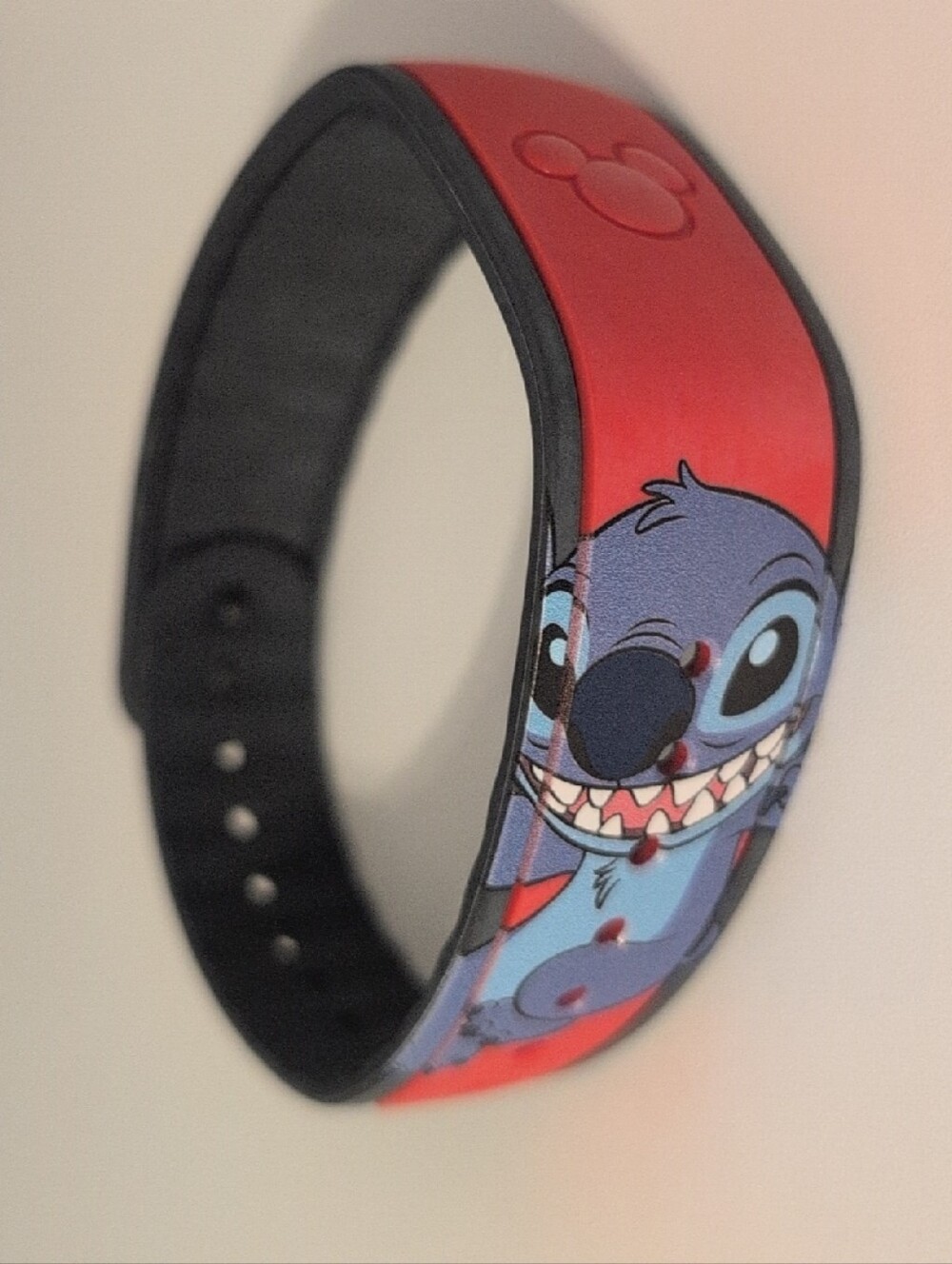 Disney Magic Band Blue Stitch Character Silicone Activity Band - Red Accent